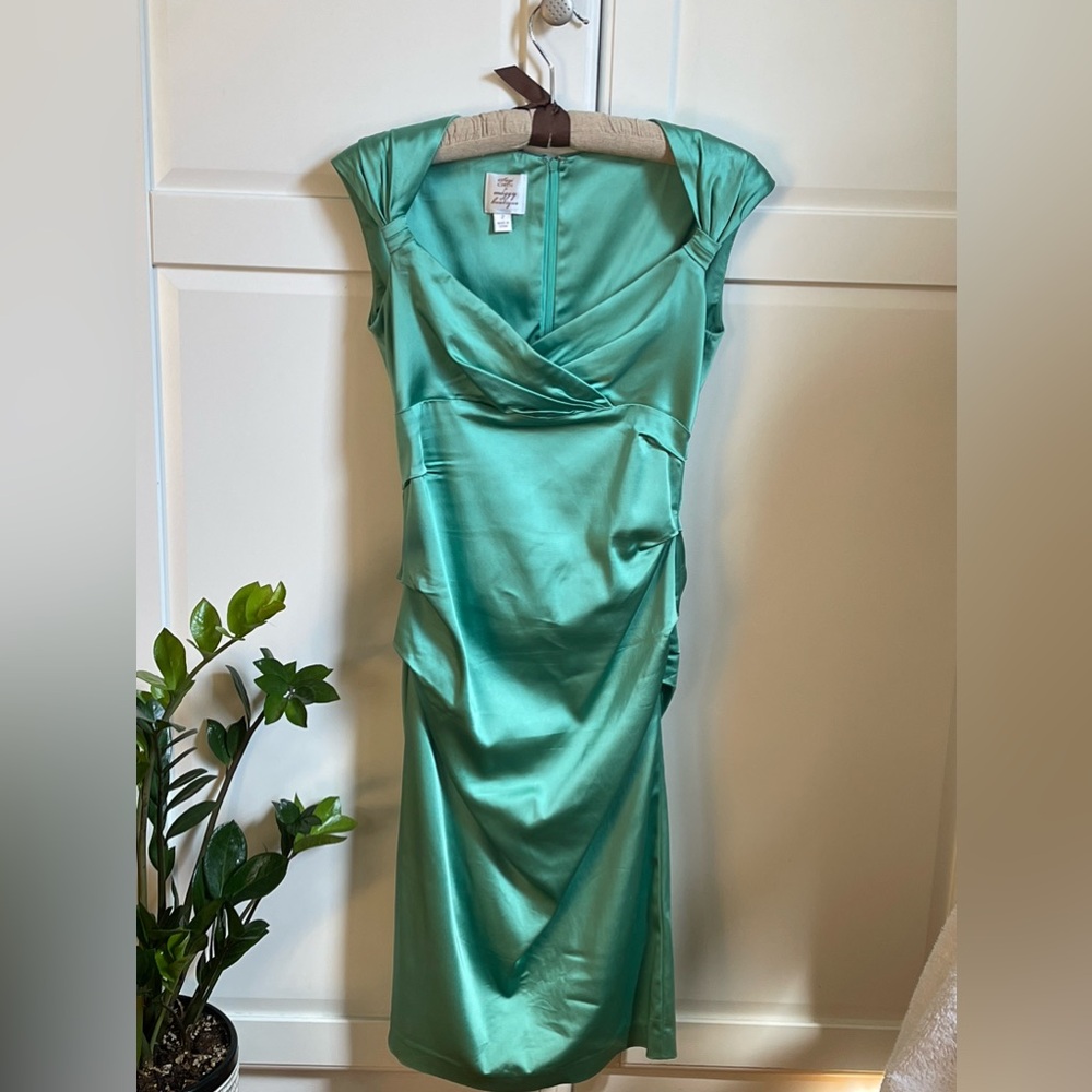 Mint green dress size 2